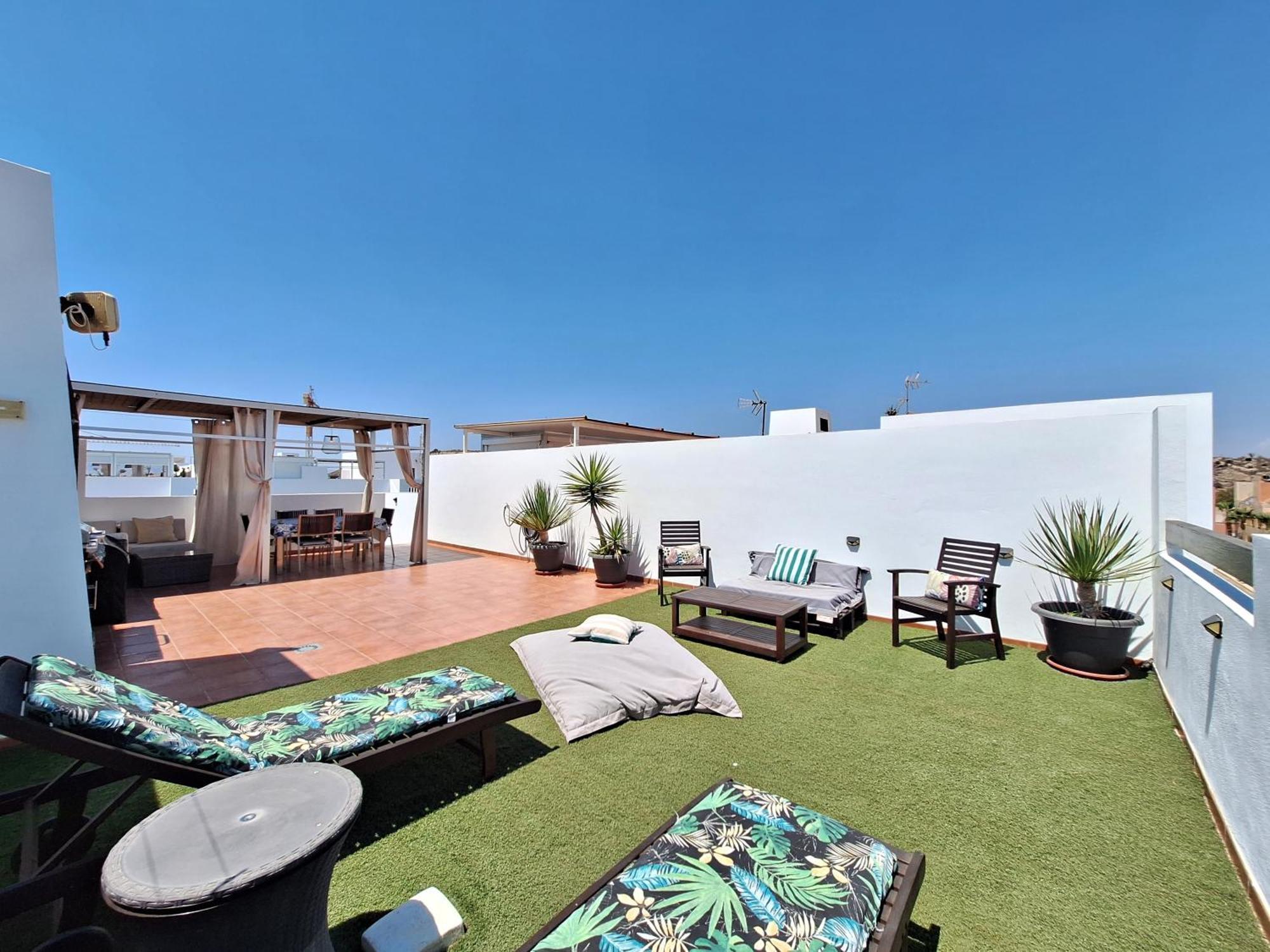 Alborada Iii Apartment *
